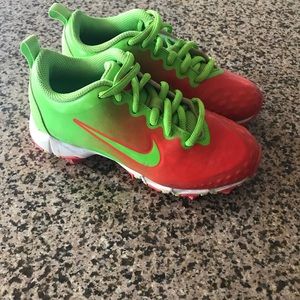 Nike children’s Baseball cleats